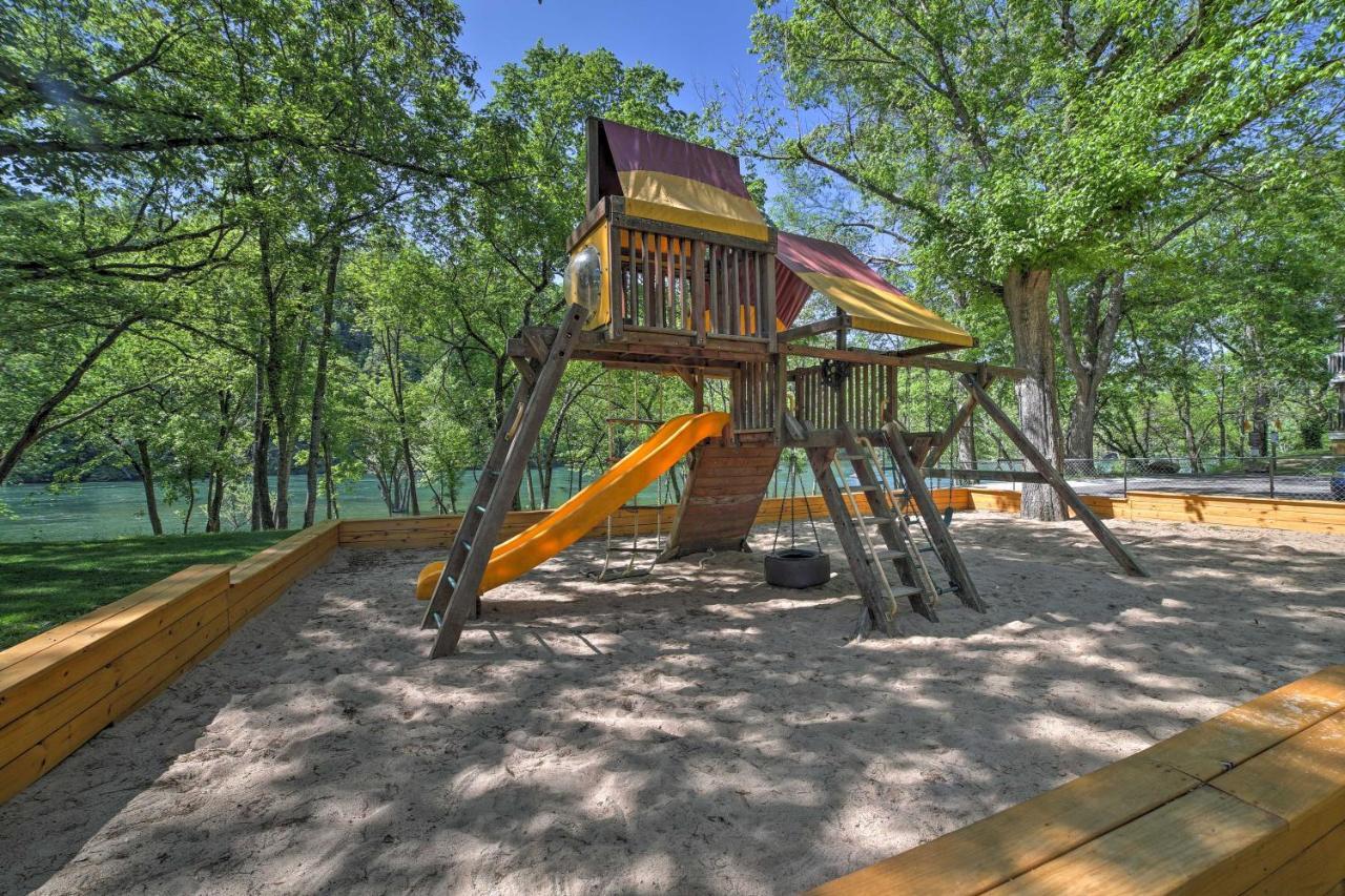 Walk-In Condo At Pointe Royal Resort With King Beds! Branson Exterior photo
